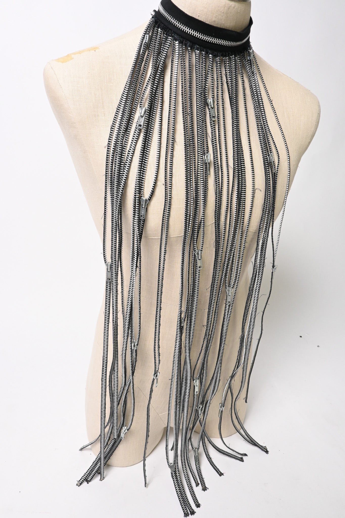 Zipper necklace