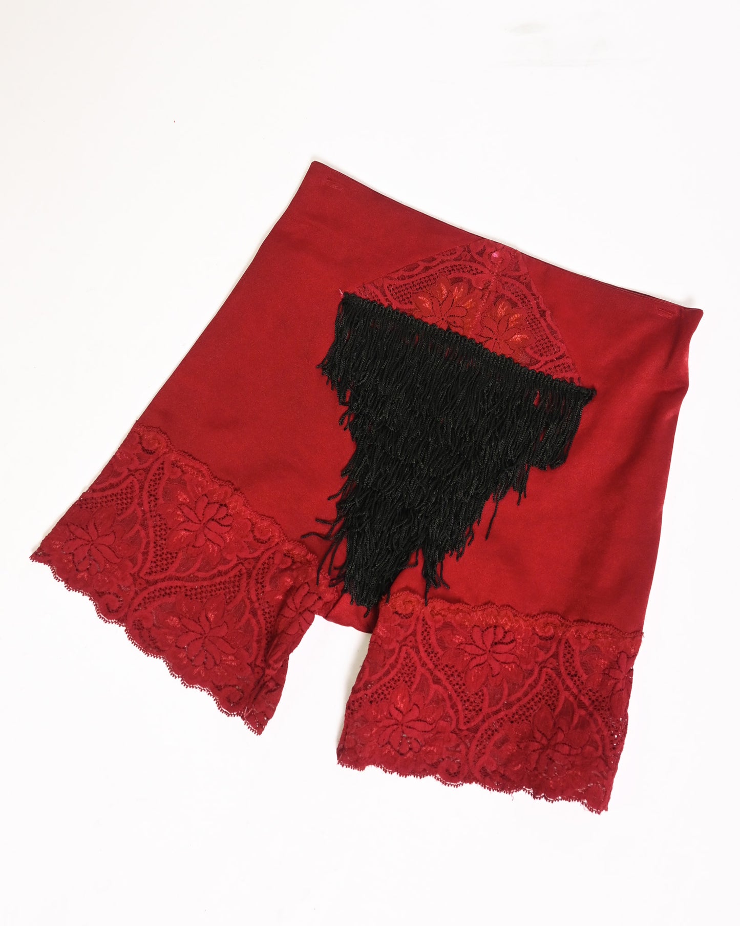 TAYLOR'S Muff Shorts