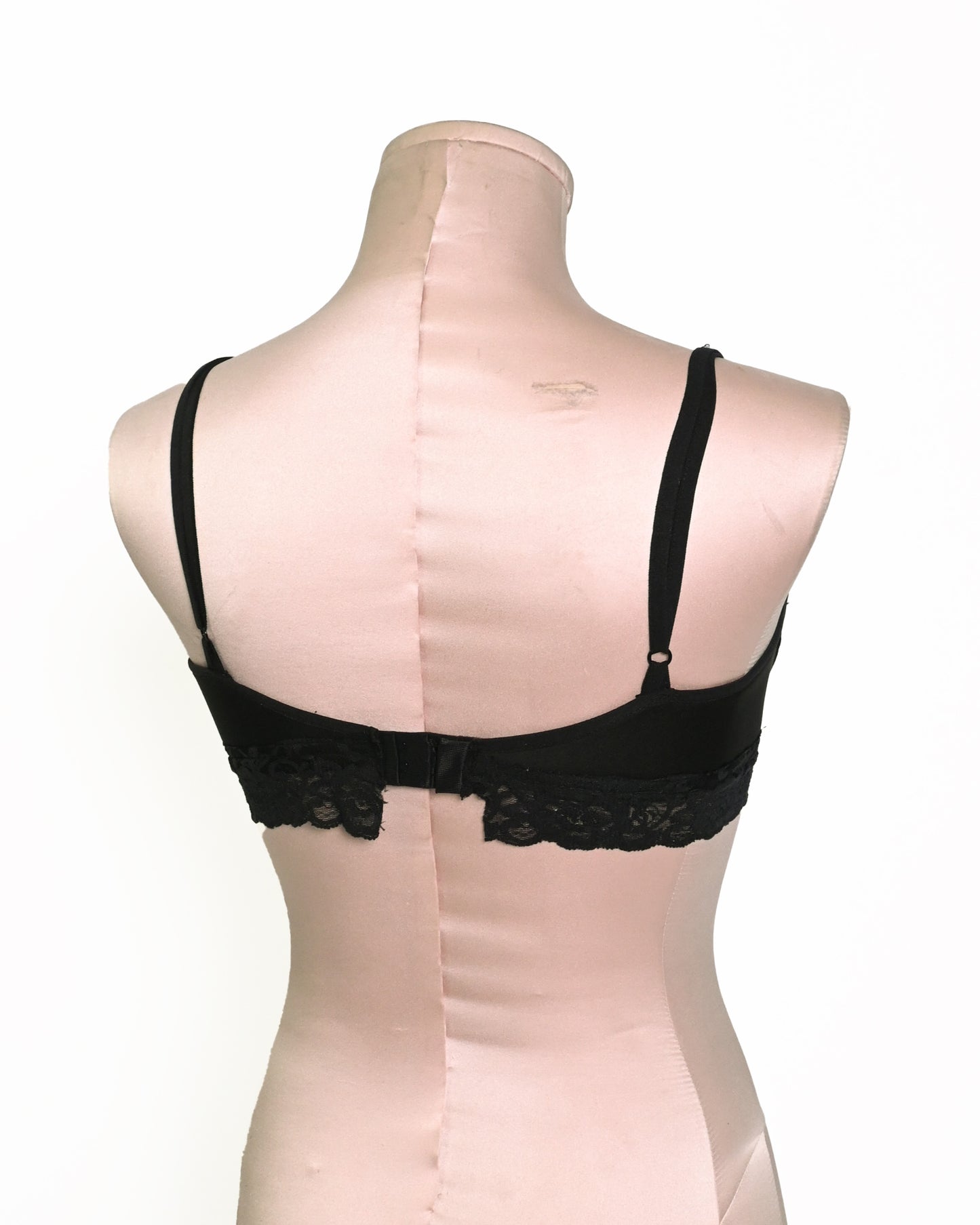 LAUREN'S Cone Bra