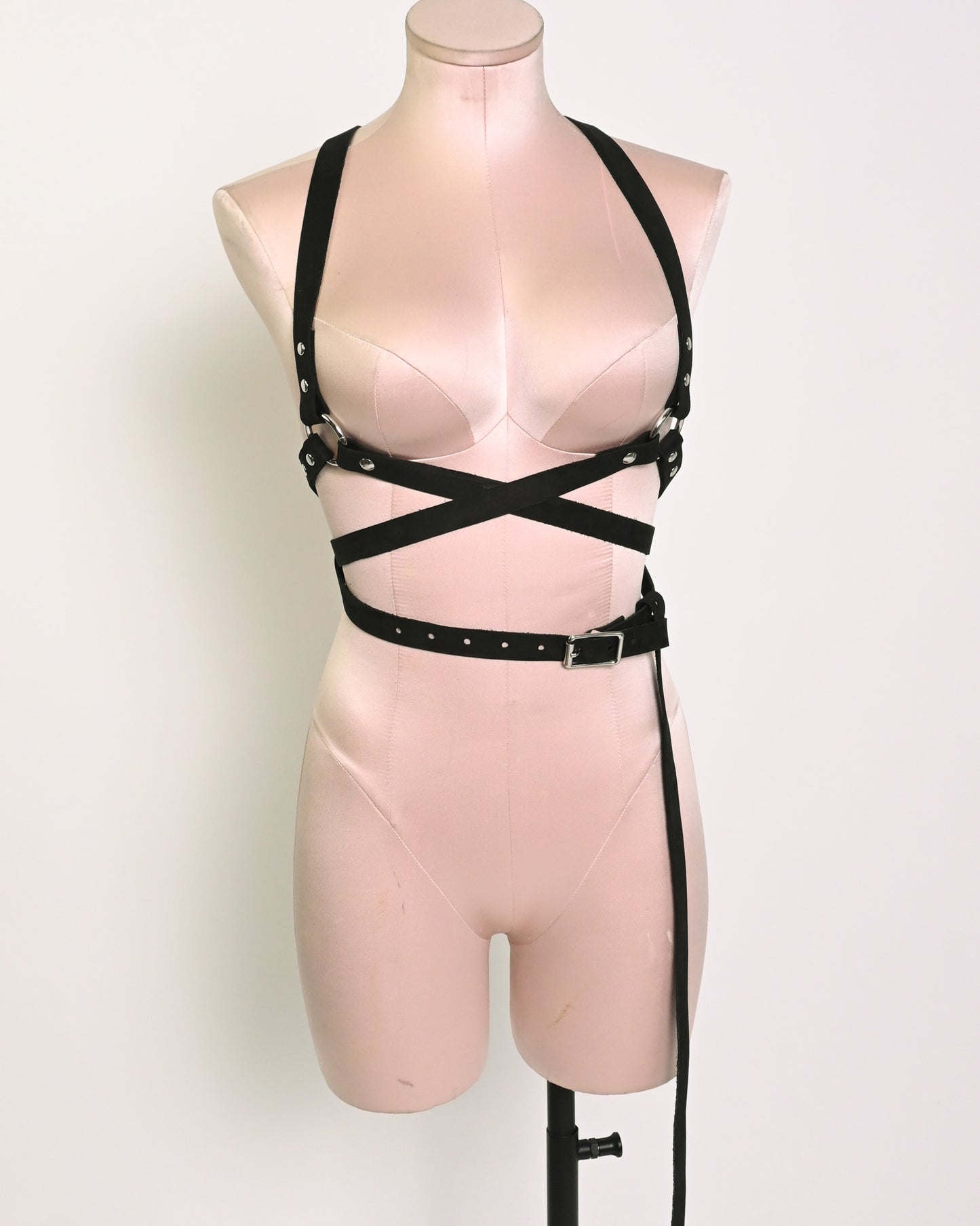 BELLA'S harness