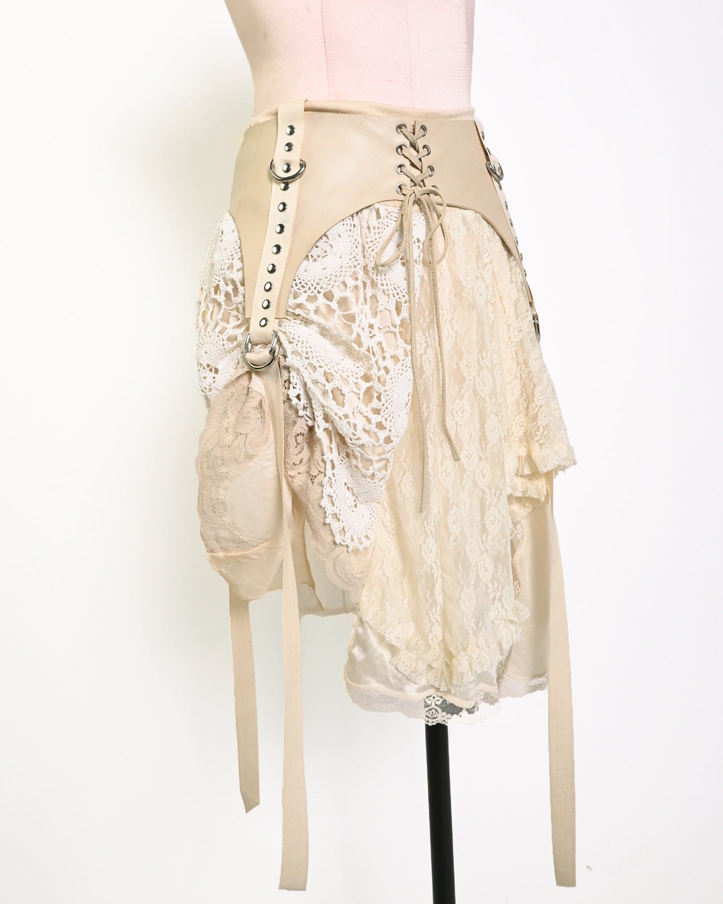 Cream Layering Slip Skirt (S/M)
