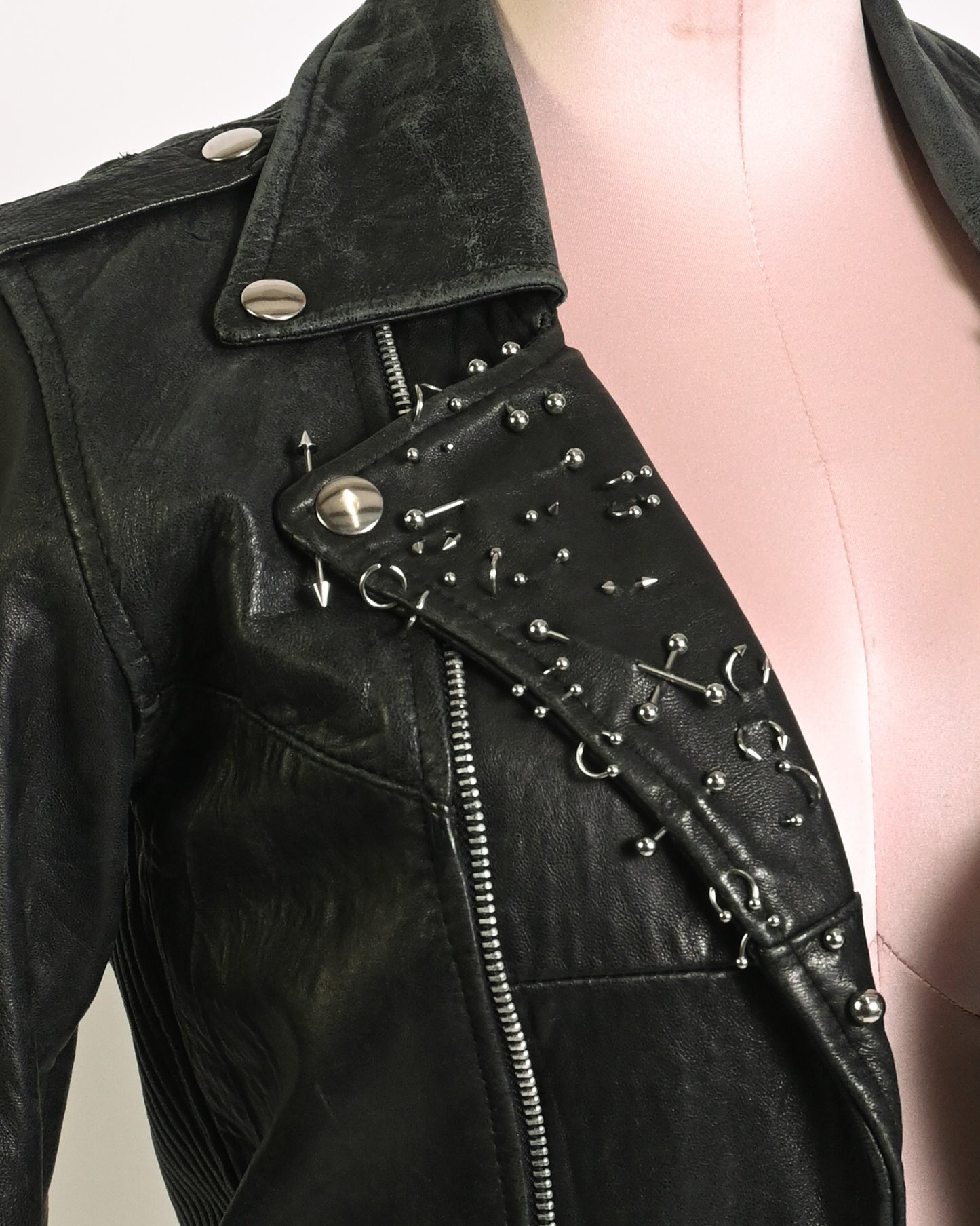 TAYLOR'S Pierced Leather jacket