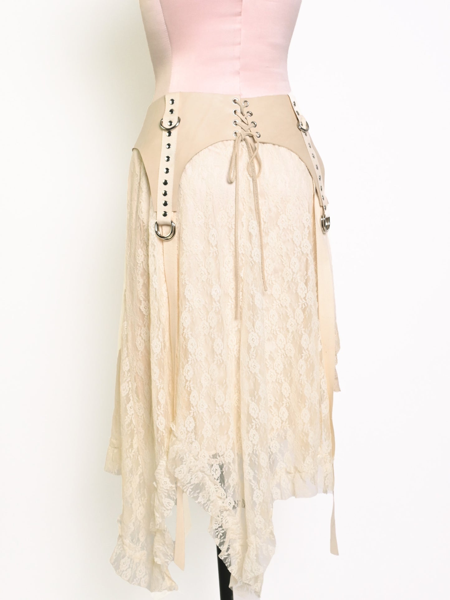 Cream Layering Slip Skirt (XS/S) (find this at Friends Museum)