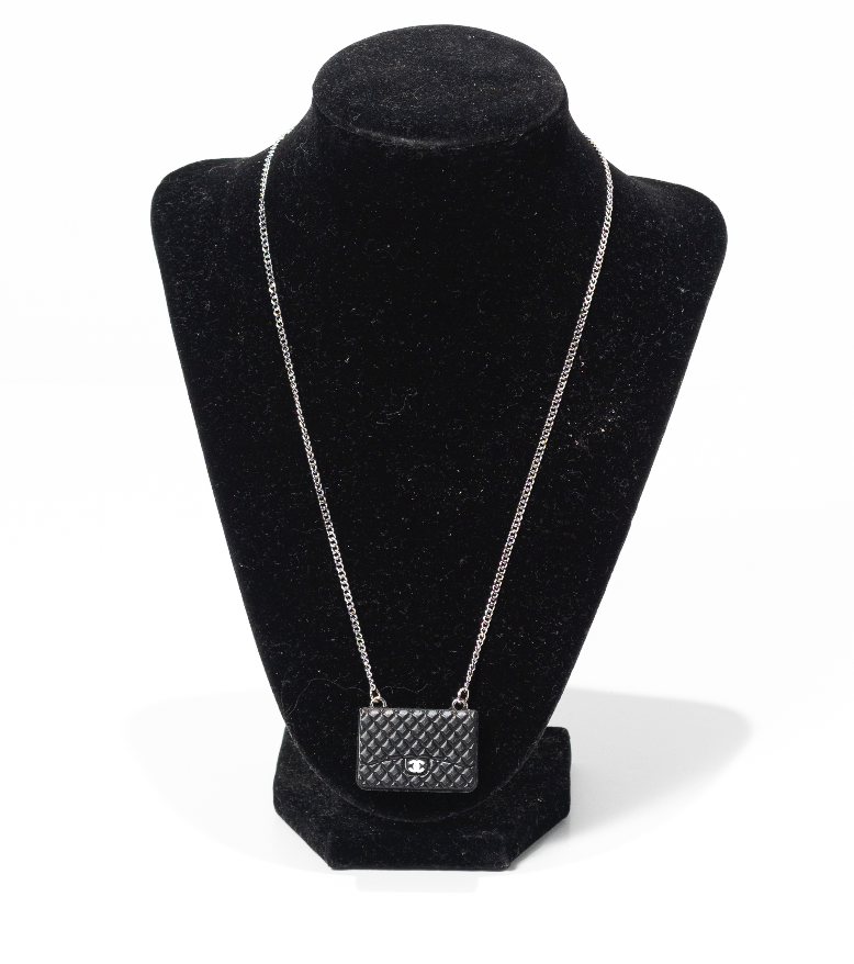 Bag necklace
