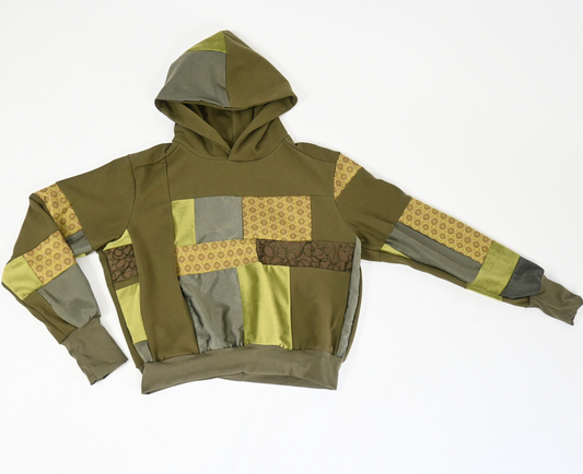 Monochromatic patch hoodie (Multiple sizes)