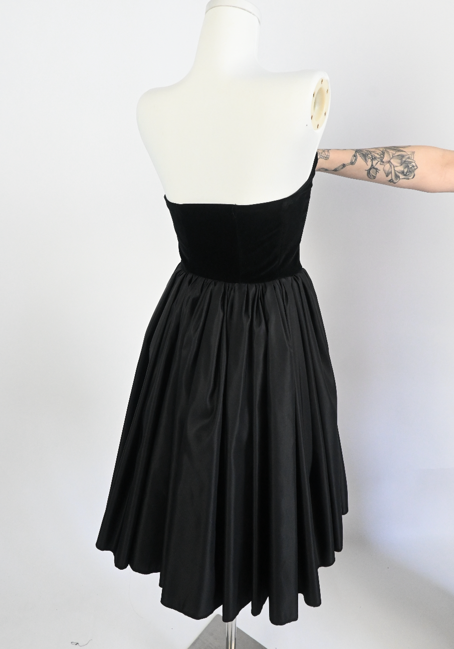 RUNWAY dress