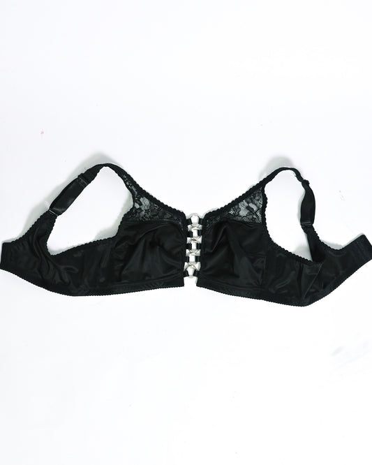 Black o-ring detail bra (36D/38C)
