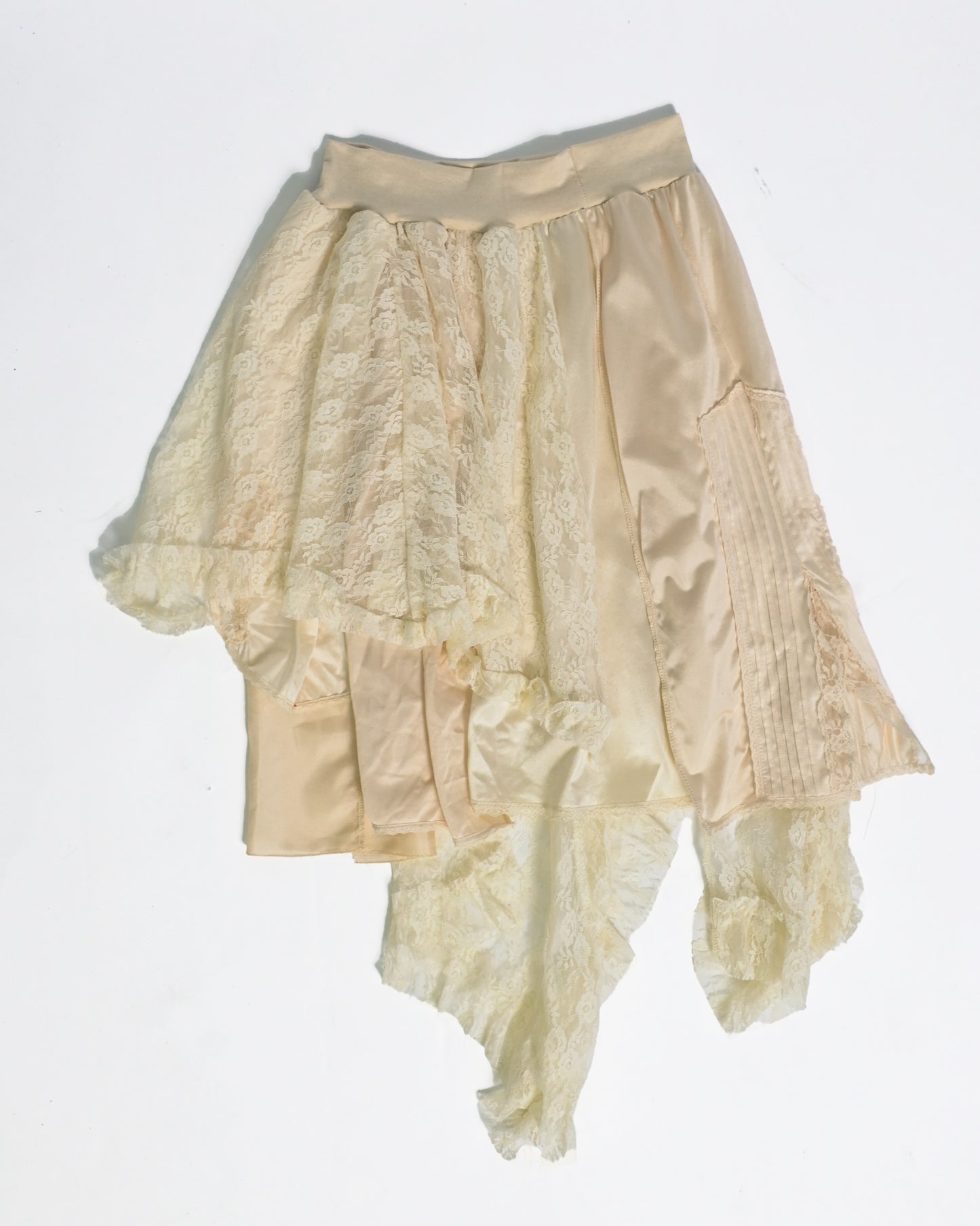 Cream Layering Slip Skirt (XS/S) (find this at Friends Museum)