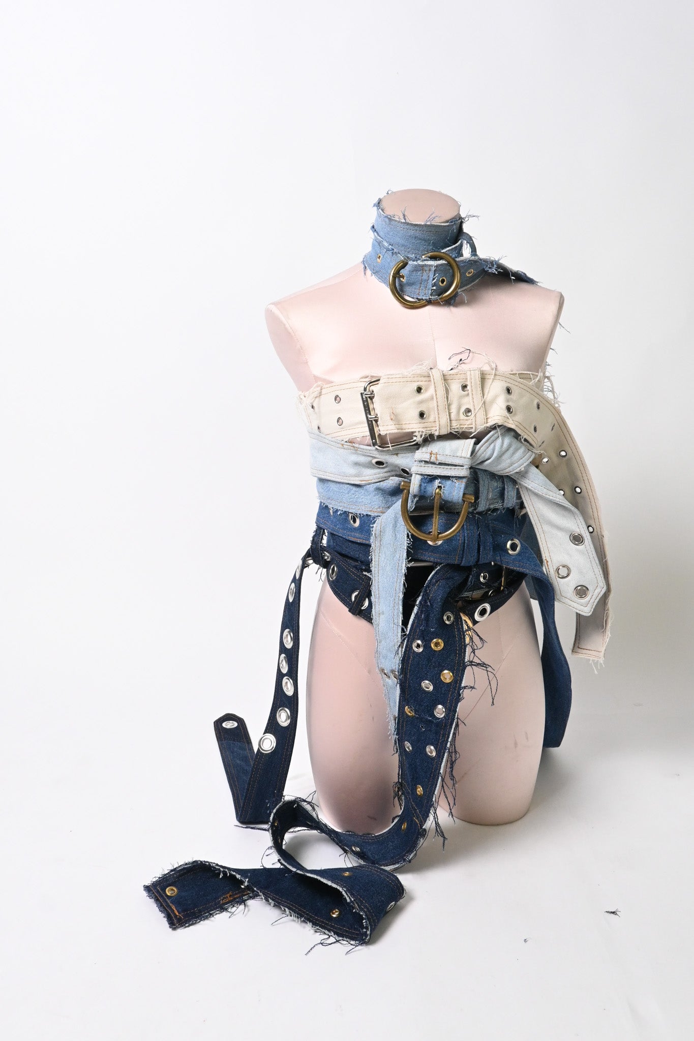 Denim belt buckle top