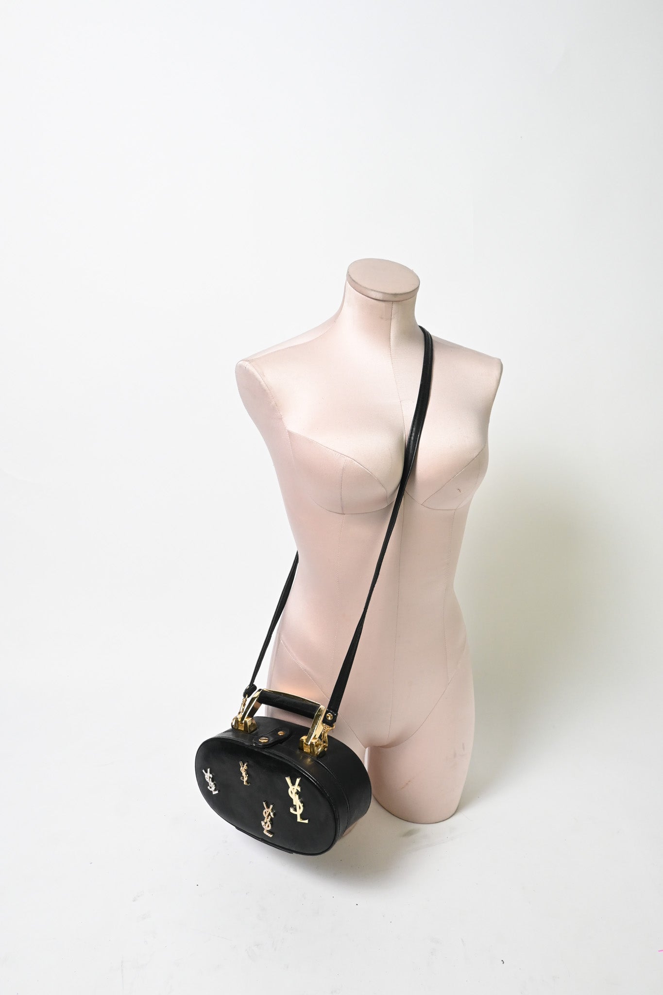 Leather bag