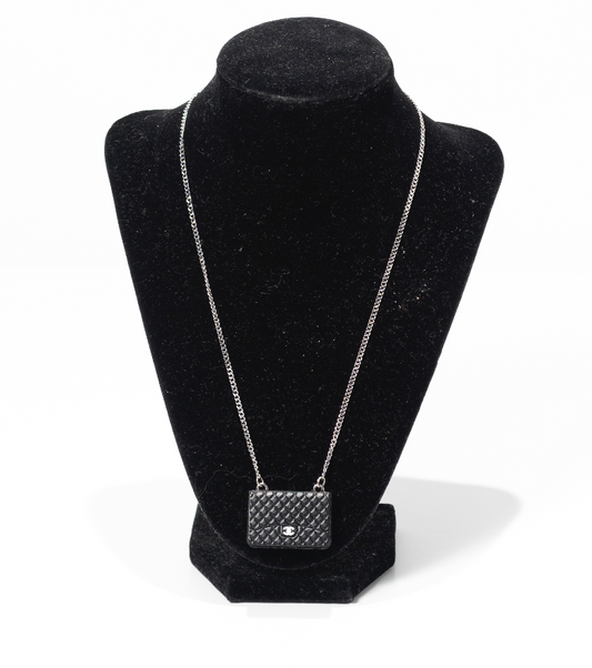 Bag necklace