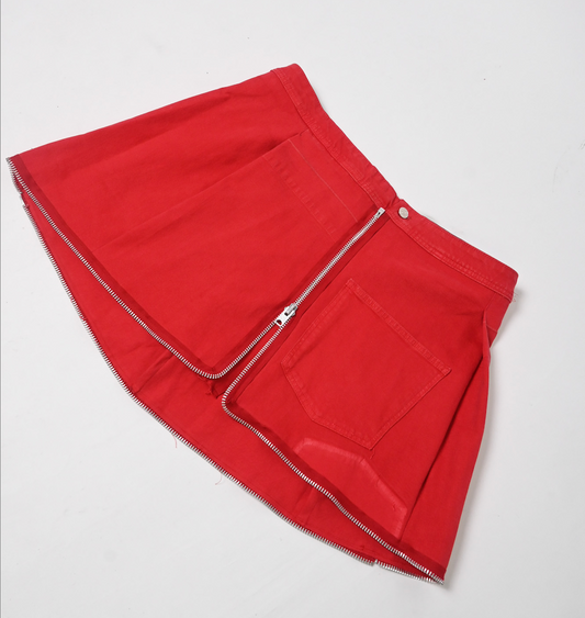 Red pleated skirt (3XL)
