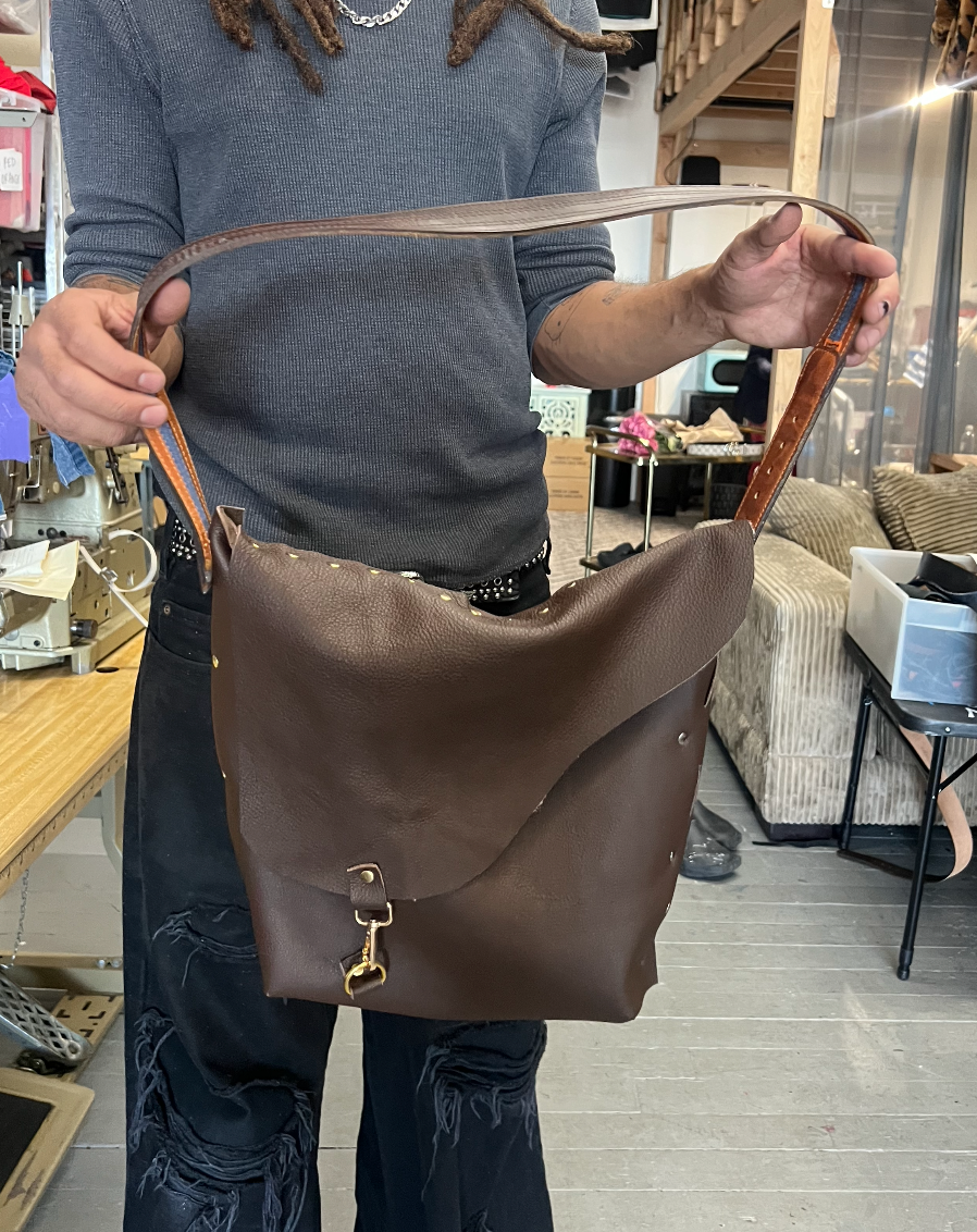 Leather Class BAG MAKING (November 29th 11-1pm)