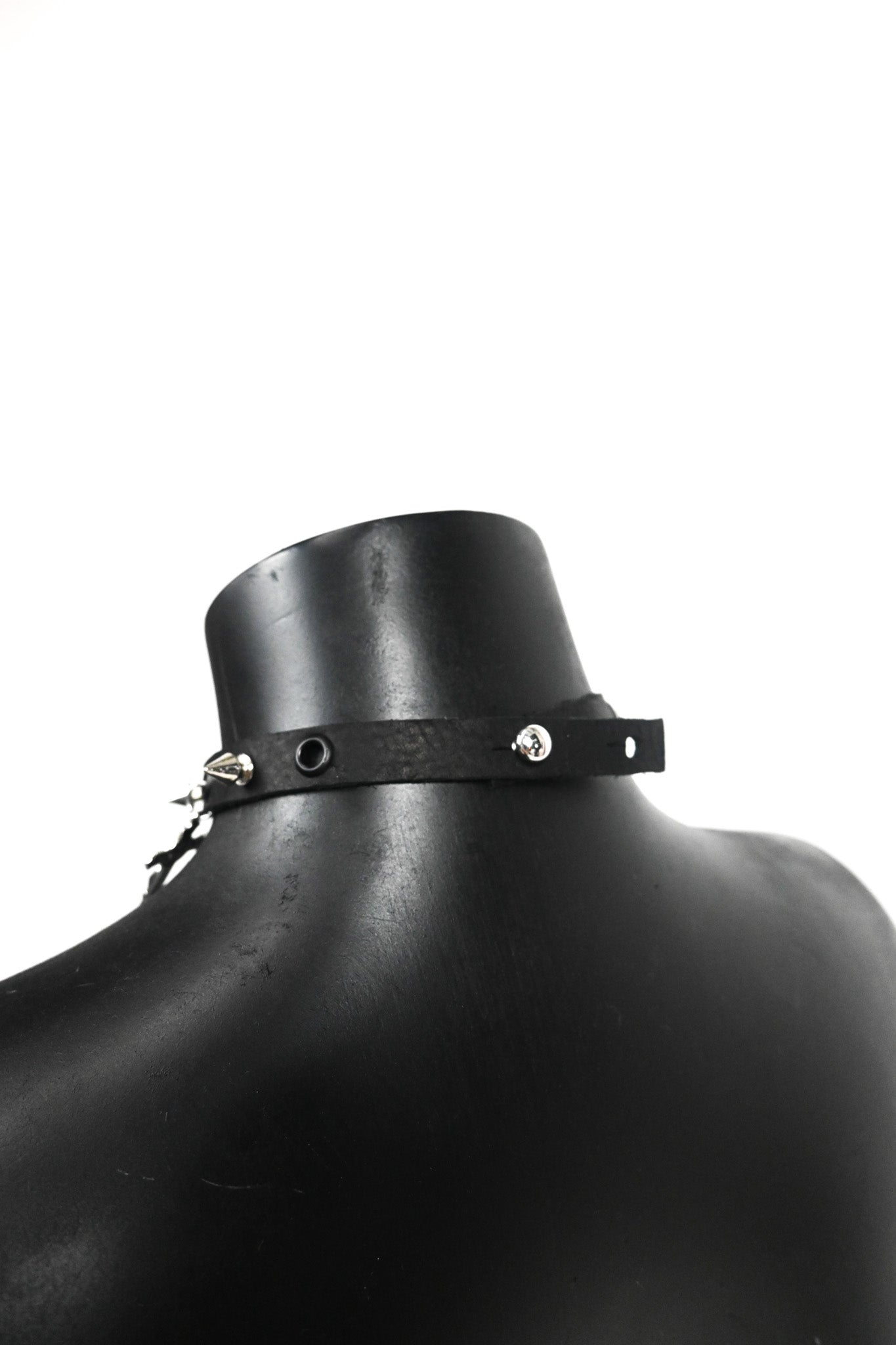 Crucifix leather choker necklace