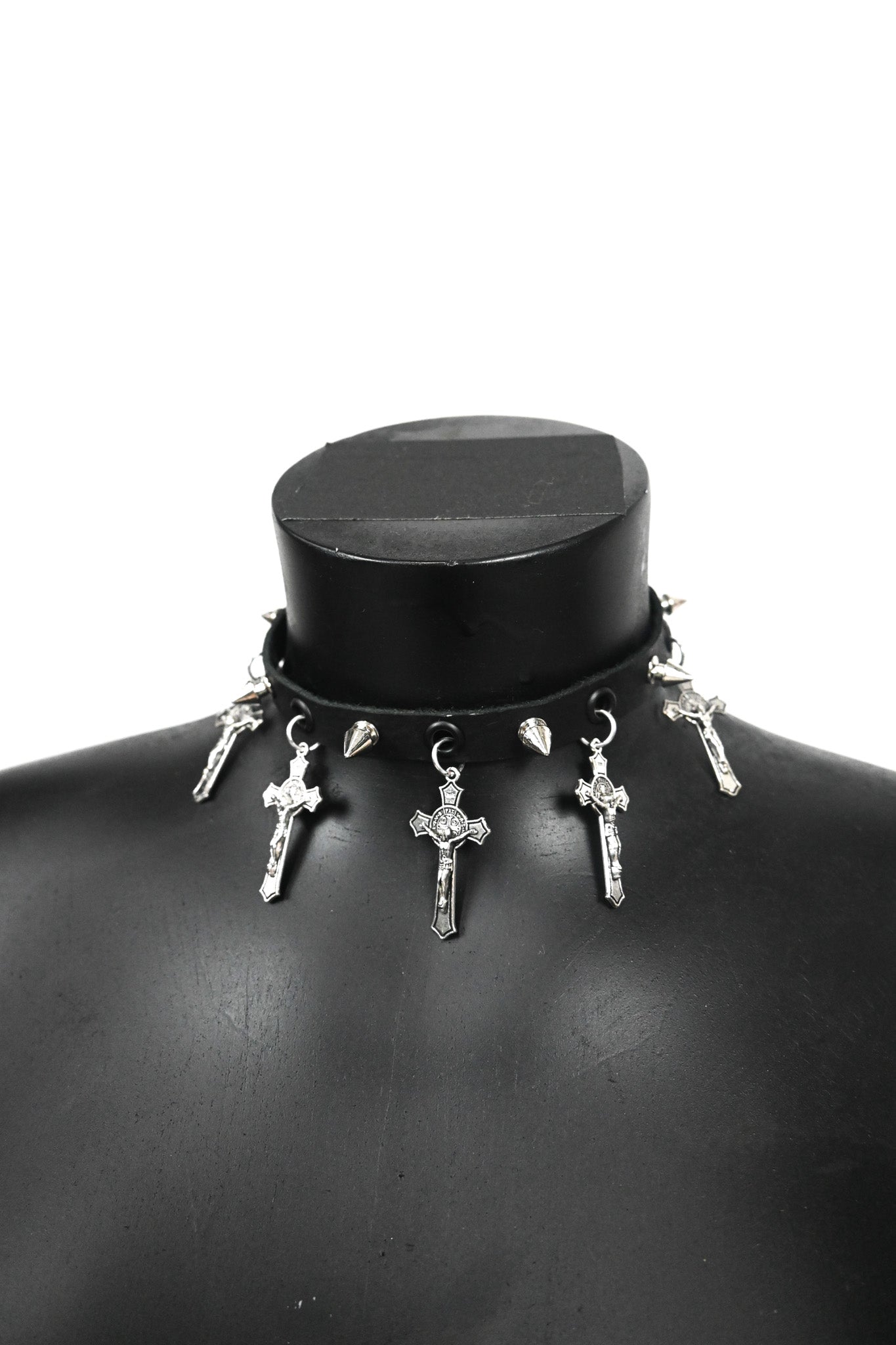 Crucifix leather choker necklace