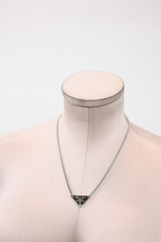 Mini Emblem Necklace rolo chain