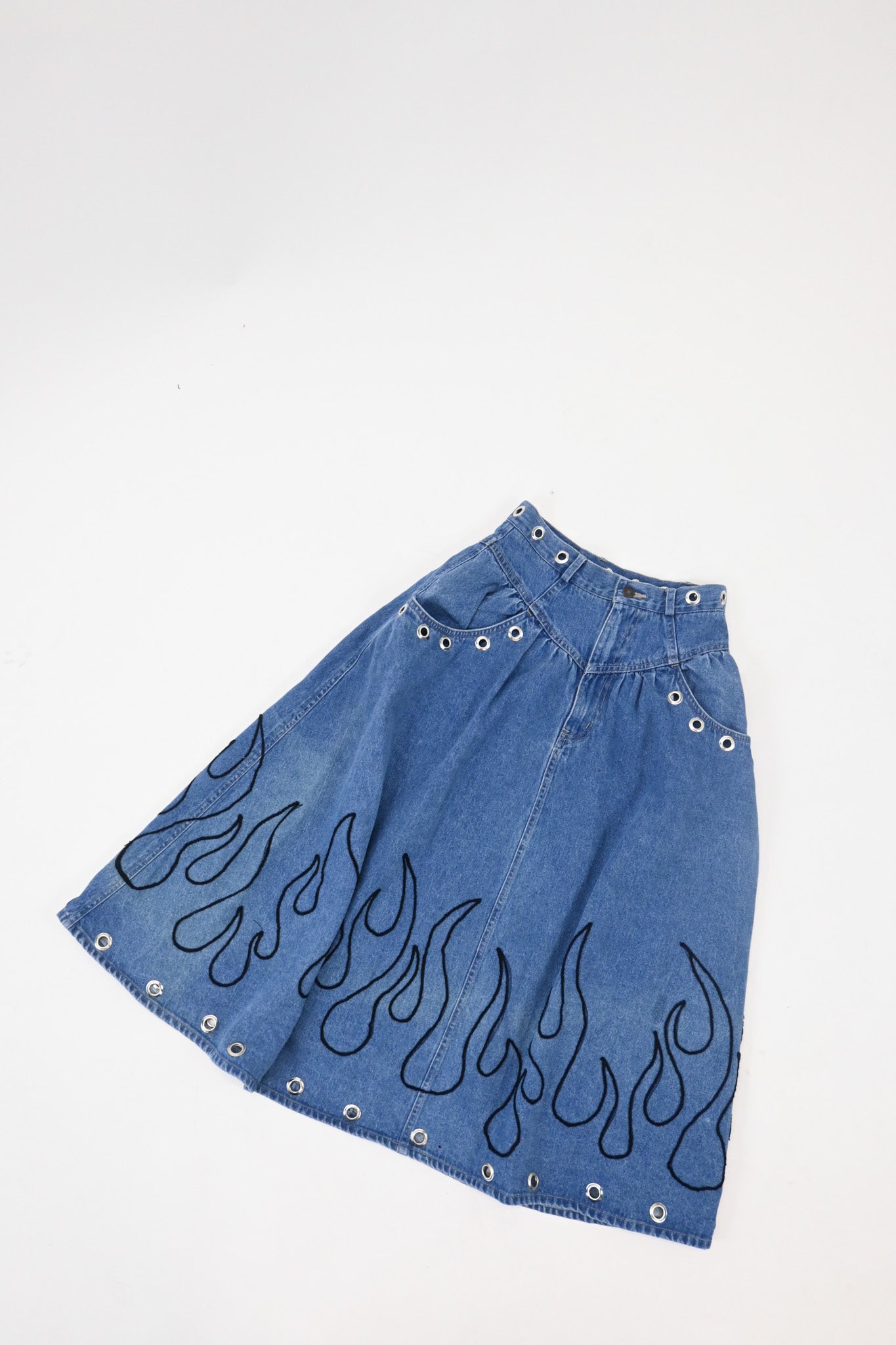 Tattoo Skirt 26"