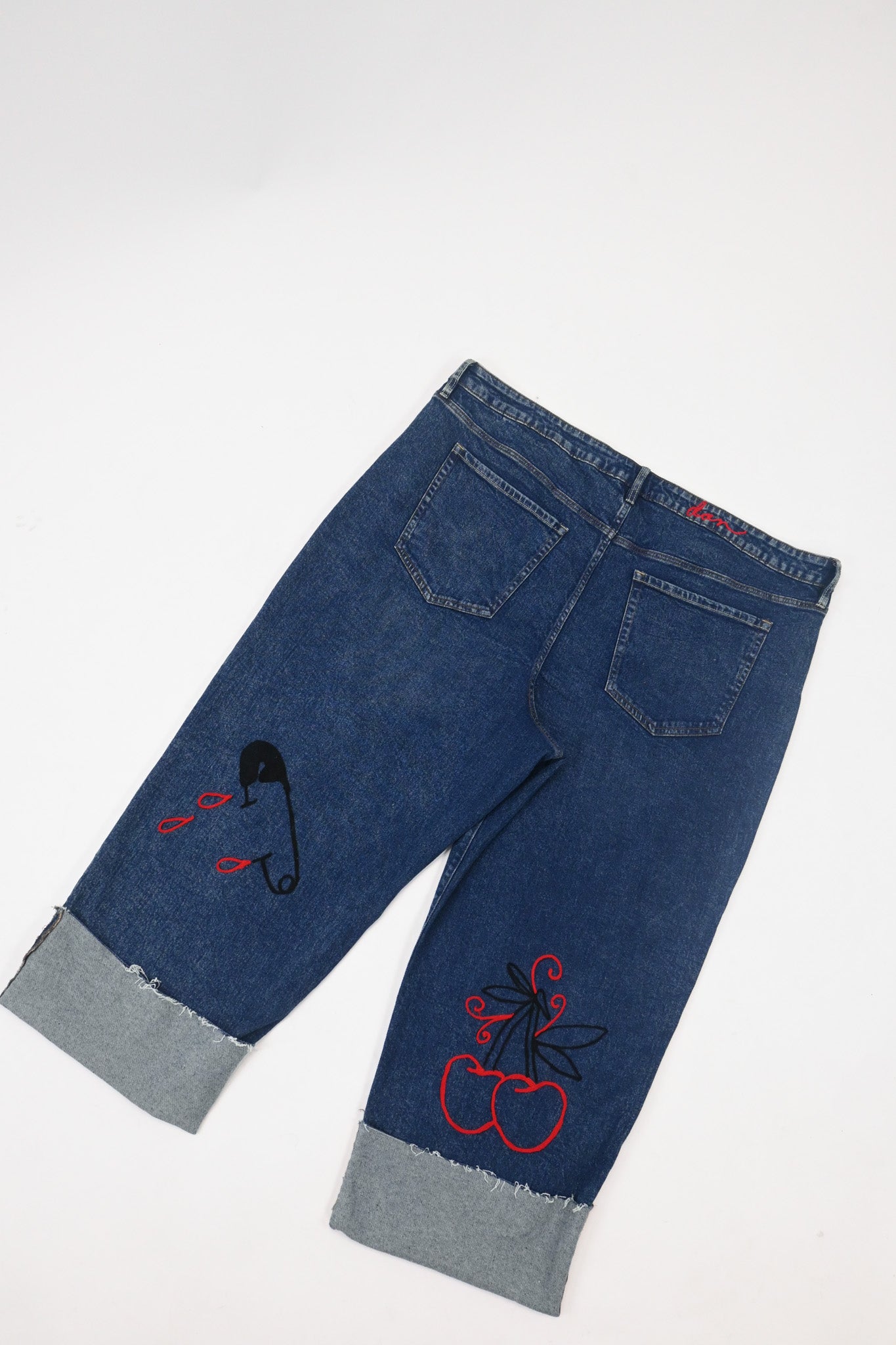 Tattoo pants (50")
